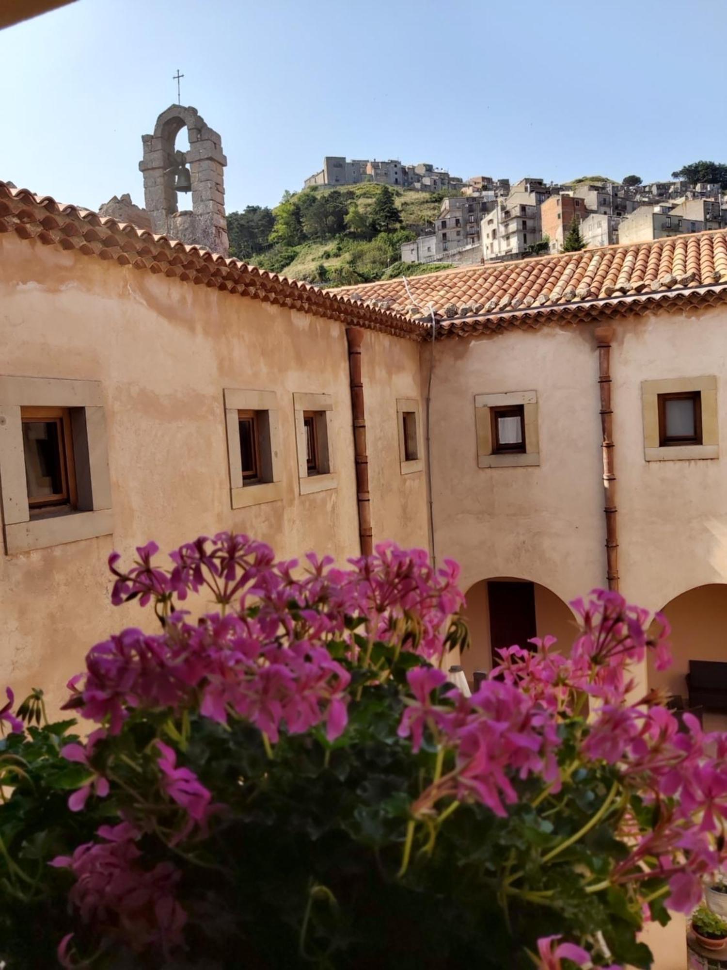 Al Convento Ξενοδοχείο San Mauro Castelverde Εξωτερικό φωτογραφία